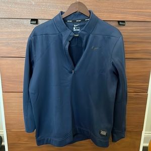 Nike Golf - Mens large Navy Blue quarter zip golf sweatshirt